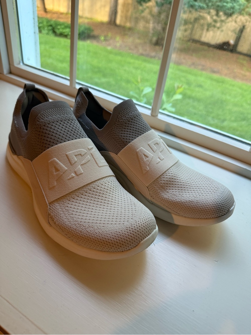 APL Men’s Slip-On Knit Sneakers — Light Gray/Gray